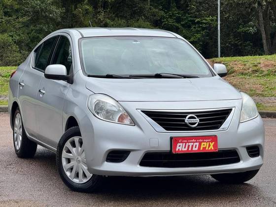 NISSAN VERSA 1.6 16V FLEX SV 4P MANUAL NISSAN VERSA 1.6 16V FLEX SV 4P MANUAL